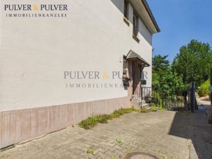 Stellplatz Hofeinfahrt