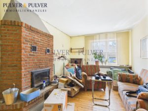 Kamin in Backsteinoptik EG