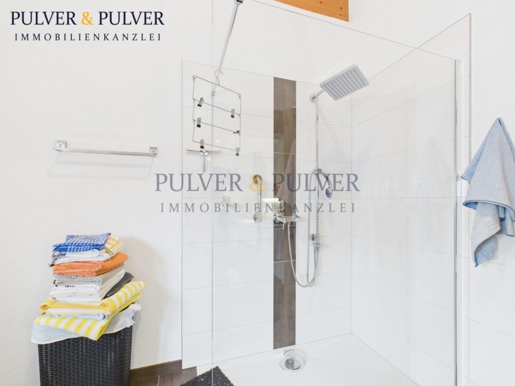 CAM02648G0-PR0045-STILL041