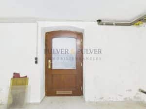 Kellertür Frontseite