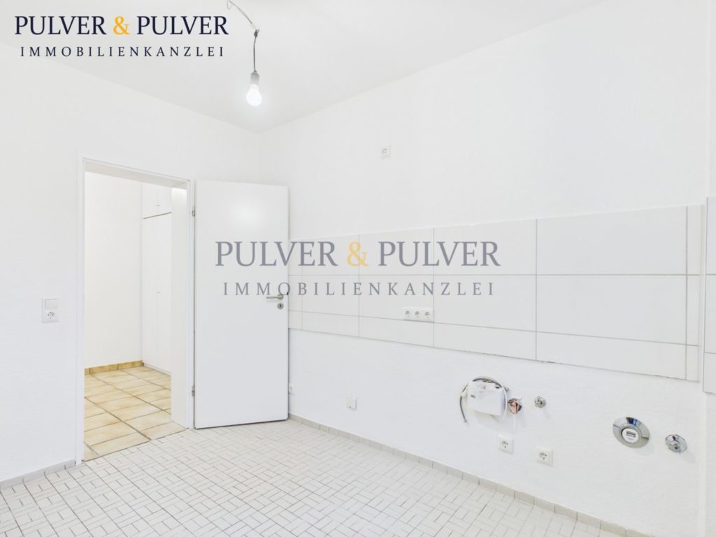 CAM02648G0-PR0055-STILL017